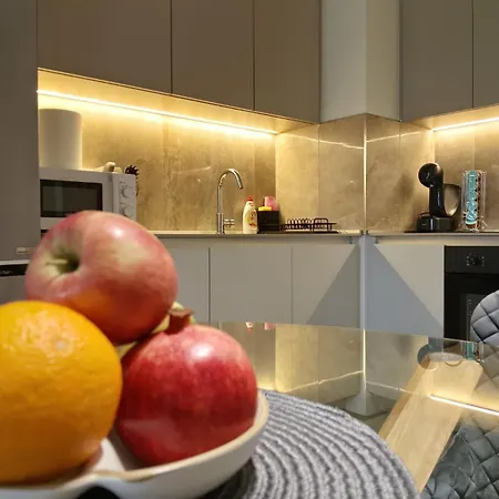 Waterfront-bw Hena Apartament