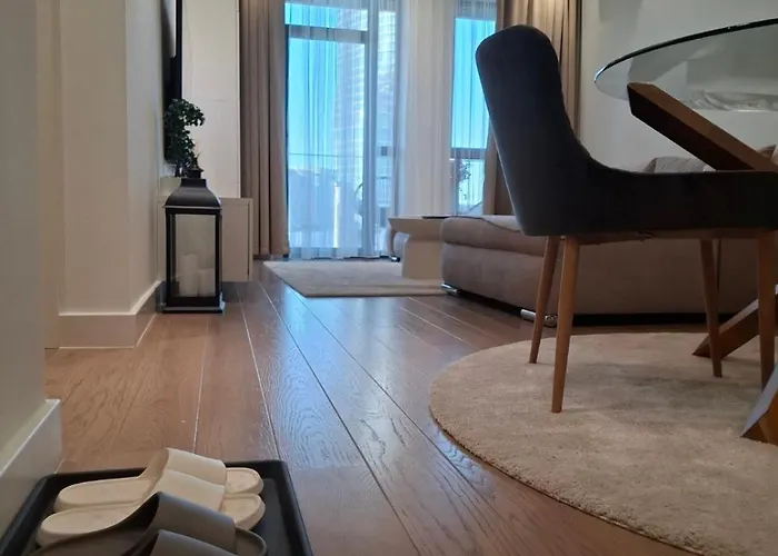 Waterfront-bw Hena Apartman